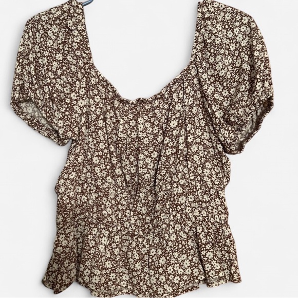 SO Tops - SO Brown Floral Women's Crop Top